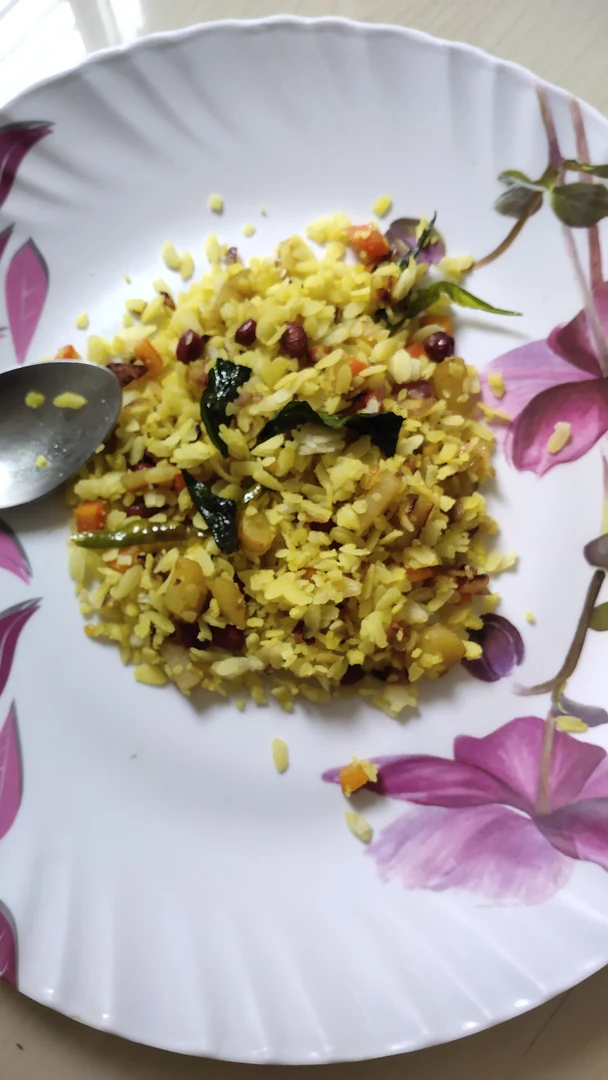 पोहे का नाश्ता